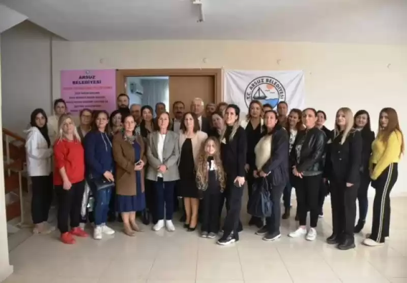 Arsuz’da ''Kadın Dayanışma Platformu'' Kuruldu 