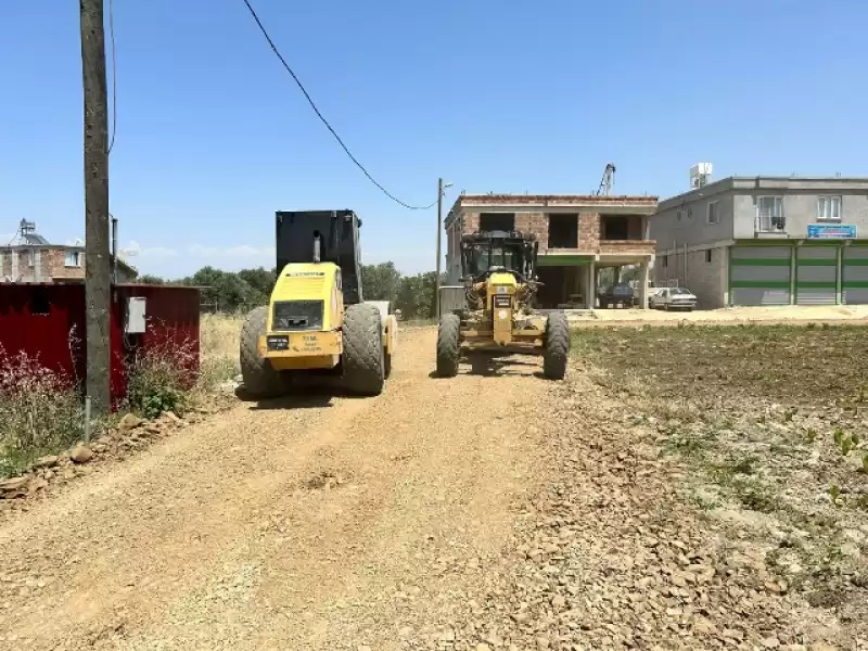 ANTAKYA GENELİNDE YOL ÇALIŞMALARI ARALIKSIZ DEVAM EDİYOR