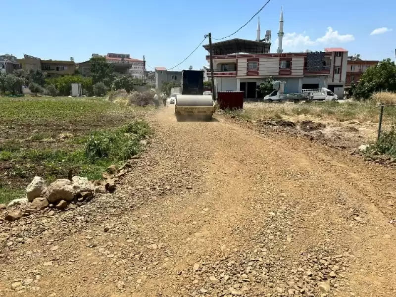 ANTAKYA GENELİNDE YOL ÇALIŞMALARI ARALIKSIZ DEVAM EDİYOR