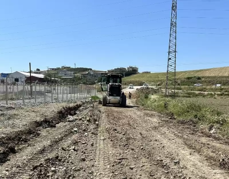 ANTAKYA GENELİNDE YOL ÇALIŞMALARI ARALIKSIZ DEVAM EDİYOR