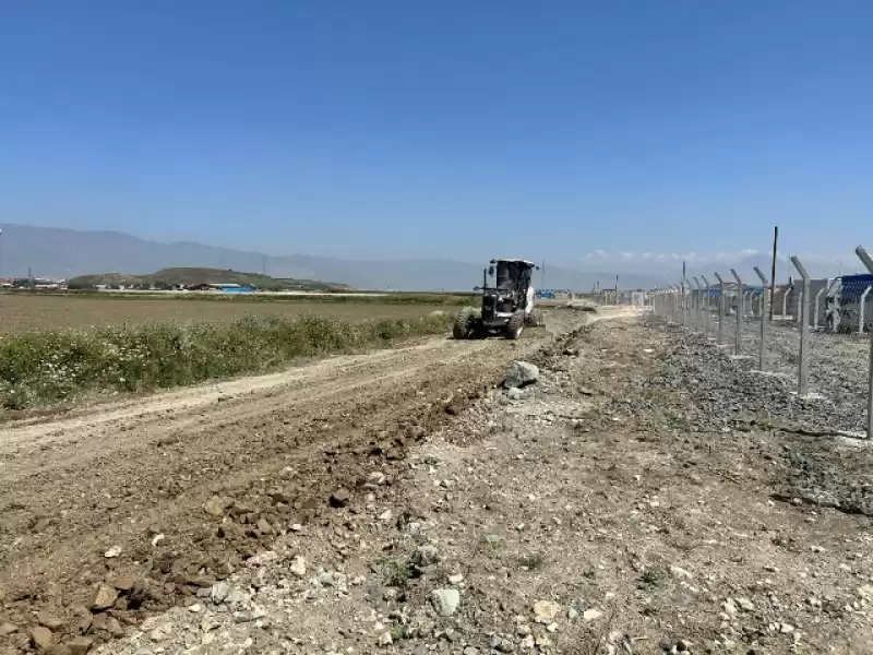 ANTAKYA GENELİNDE YOL ÇALIŞMALARI ARALIKSIZ DEVAM EDİYOR