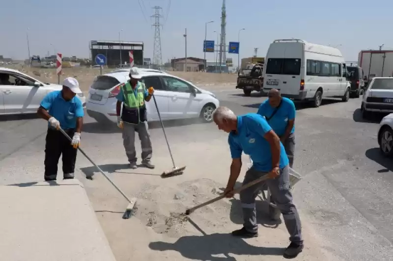 Halk Sağlığını Korumak Adına Temizlik çalışmaları 7/24 Sürüyor