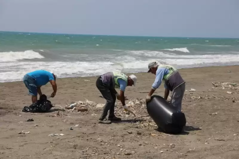 Halk Sağlığını Korumak Adına Temizlik çalışmaları 7/24 Sürüyor