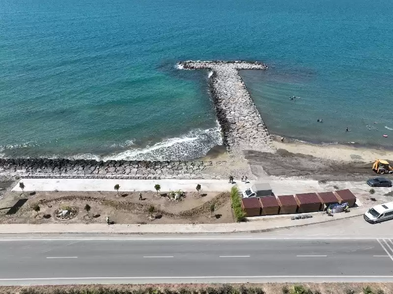 HATAY’A KAZANDIRILAN 6 YENİ PLAJDA ÇALIŞMALAR SONA YAKLAŞIYOR