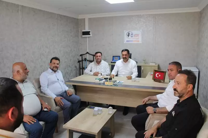 HATAY VALİSİ MASATLI’DAN ESNAFA ZİYARET