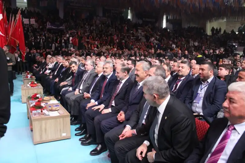 Hatay'da İl Kongresi Coşkusu, Mustafa Erdoğan Güven Tazeledi