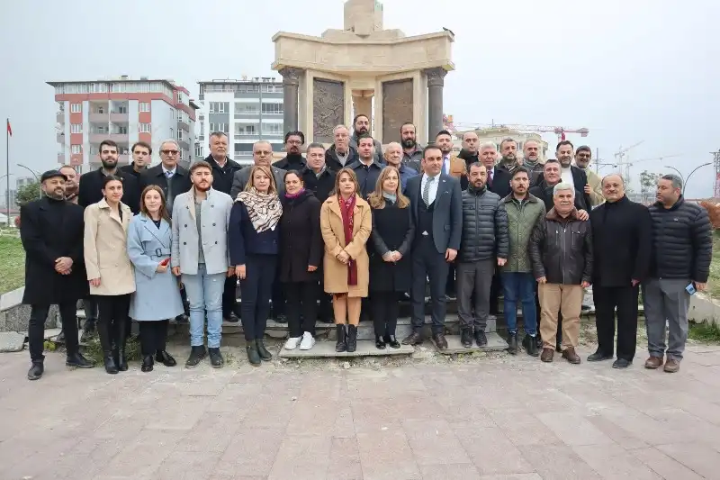 Defne Uğur Mumcu Alanında Binlerce Kişi Toplandı!