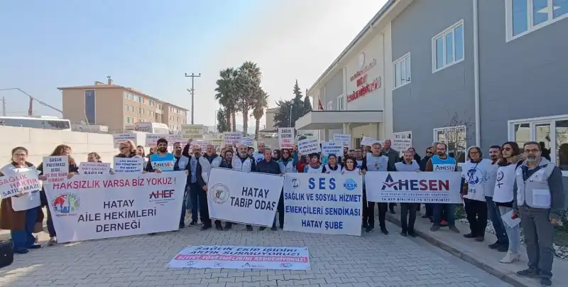 Aile Sağlığı Merkezi Çalışanları: “Susma Haykır, Eziyete Hayır Eziyet Yasası Geri çekilsin” 